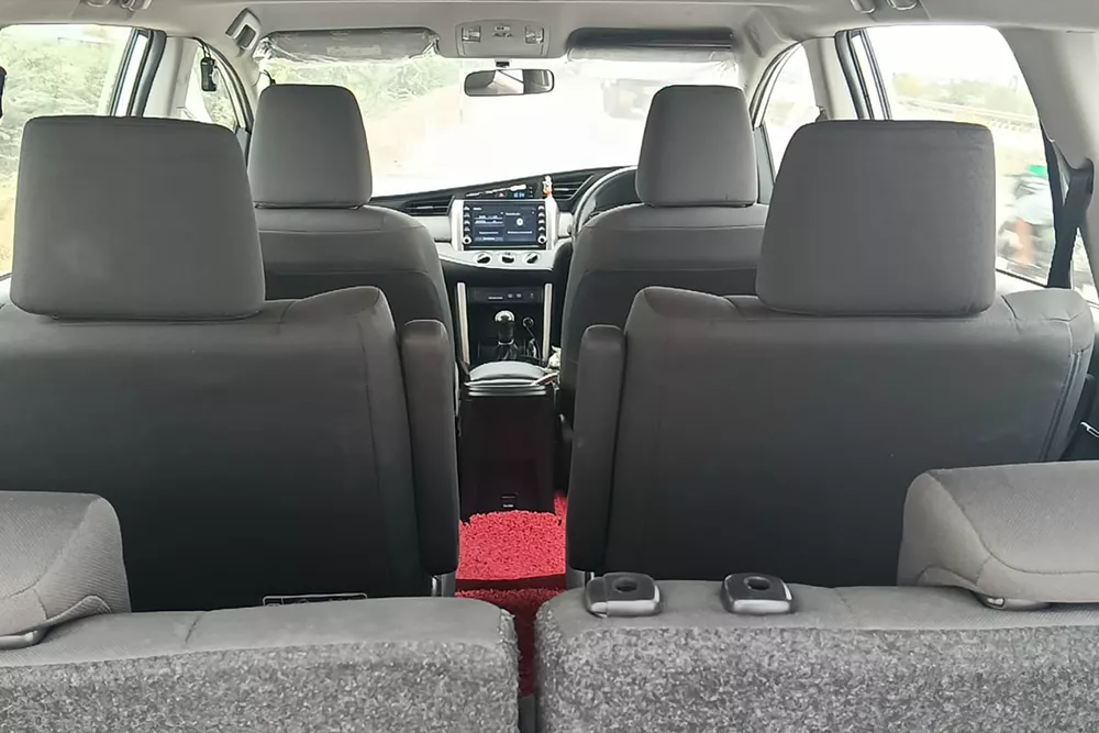 innova crysta rental car in hubli