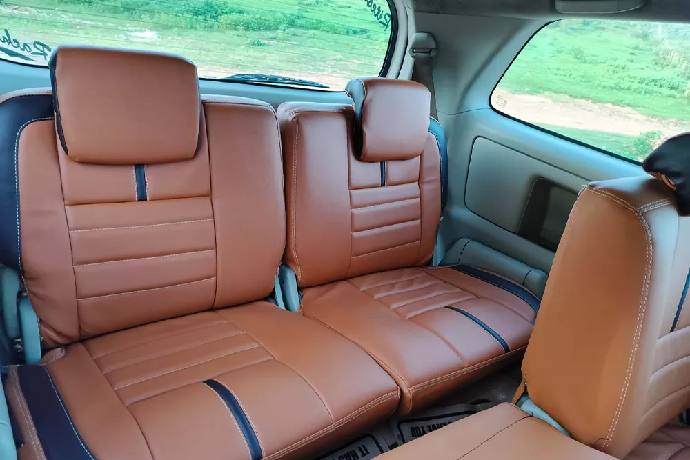 innova rental car in hubli